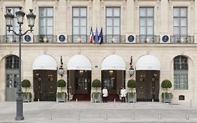 Hotel Ritz Parigi Exterior photo